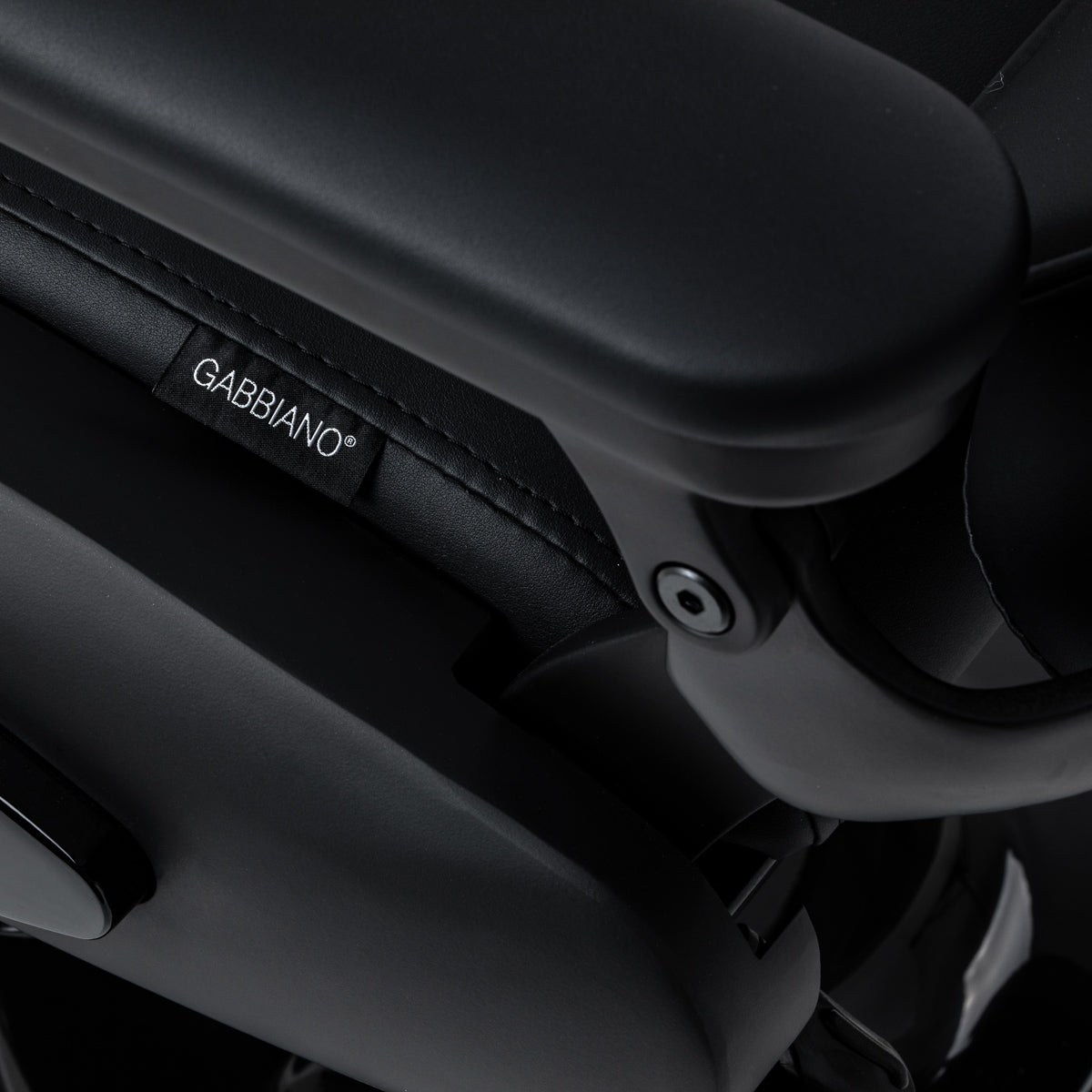 Gabbiano Francesco Fauteuil De Barbier Avec Massage – Noir, Base Noire · Détail de l’assise