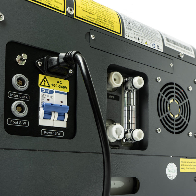 Laser Q-Switch Nd:YAG avec Beam Expander pour procédures professionnelles