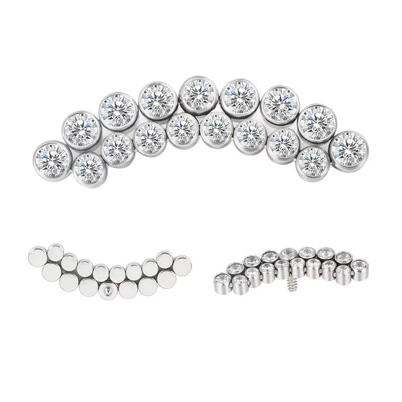 Bague en titane avec ligne incurvée et sertissage bezel