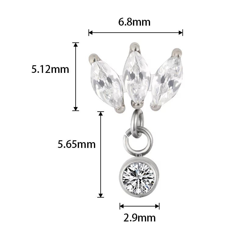 Bague en titane sertie en marquise