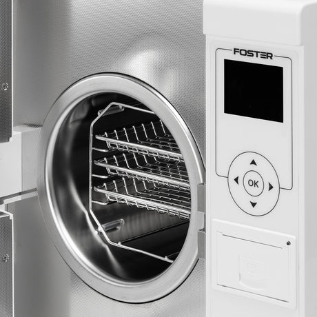 FOMOS Foster 8L autoclave control panel and cycle display