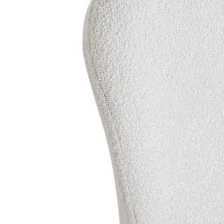 4RICO Lucente white sherpa chair with profiled backrest and black metal legs