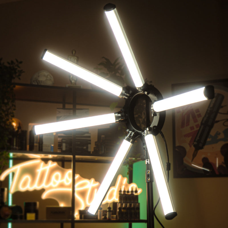 Lampe 6 LUMIÈRES Grande avec Trépied