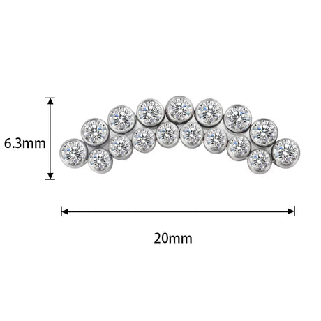 Bague en titane avec ligne incurvée et sertissage bezel